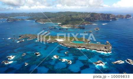 小笠原の南島と父島空撮（その1） 10009833