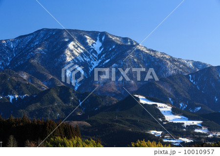 冬の恵那山の写真素材 [10010957] - PIXTA