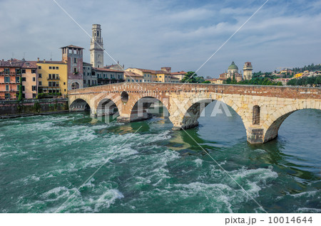 Ponte Pietra bridge, Verona, Italy 10014644