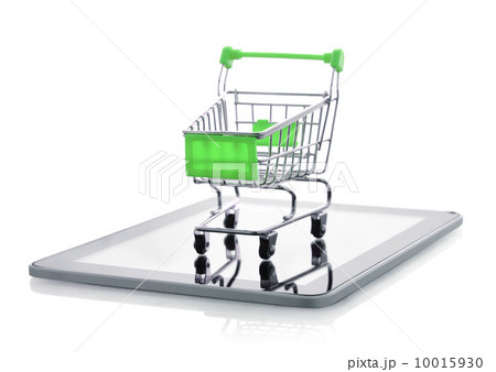 Shopping cart on tablet pc Shopping cart on tablet pc 10015930