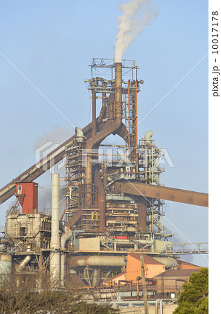製鉄所の高炉 10017178