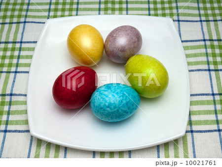 Coloured easter eggs Coloured easter eggs 10021761