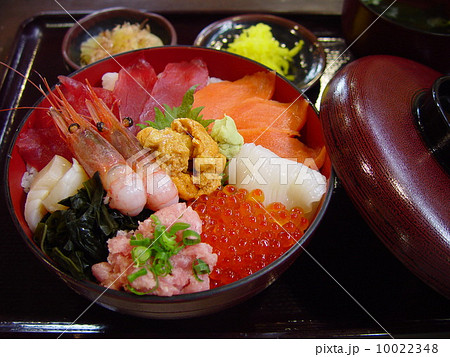 海鮮丼 10022348