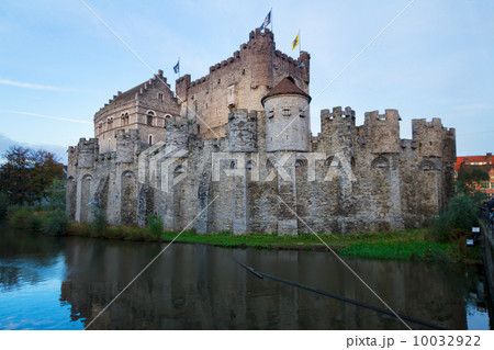 old Gravensteen castle, Ghent old Gravensteen castle, Ghent 10032922