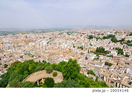 スペイン　グラナダ旧市街 10034146