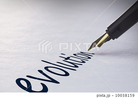 Fountain pen writing Evolution 10038159