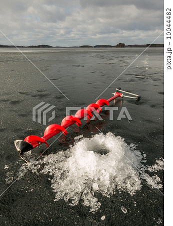 Ice drill and fragile ice Ice drill and fragile ice 10044482