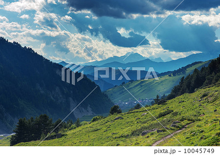 mountain 10045749