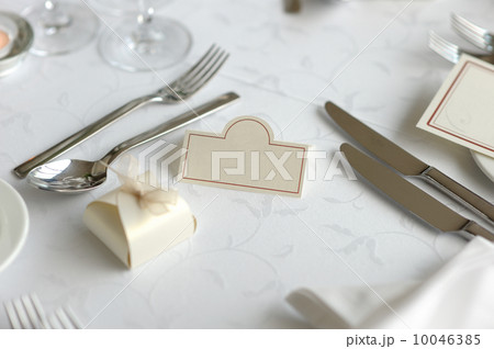 Place card on the festive table Place card on the festive table 10046385