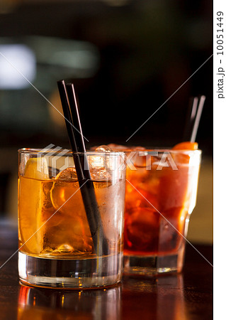 cocktail in the bar 10051449