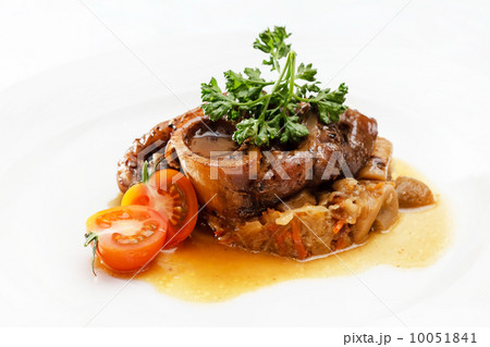 meat with cabbage 10051841