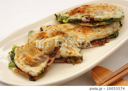 ネギ焼き　いか焼き　大阪名物　白背景 10053574