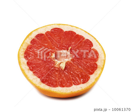 slice of grapefruit isolated on white background with clipping path 10061370