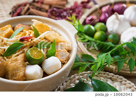 Singapore famous curry noodle Singapore famous curry noodle 10062043