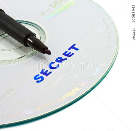 Secret data disk concept isolated on white background Secret data disk concept isolated on white background 10068942