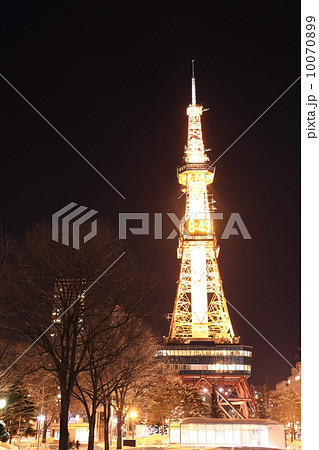 冬のさっぽろテレビ塔 10070899