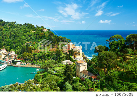 Portofino village on Ligurian coast, Italy Portofino village on Ligurian coast, Italy 10075609