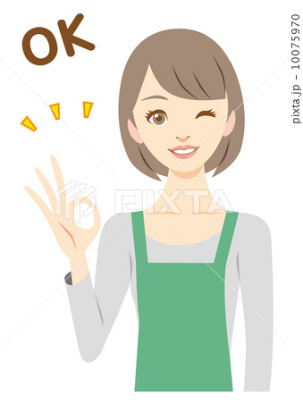 ショートヘアの主婦　OK 10075970