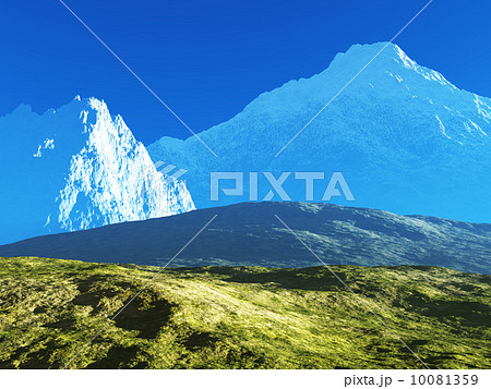 green field and high mountains 10081359