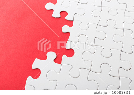 Incomplete puzzle 10085331