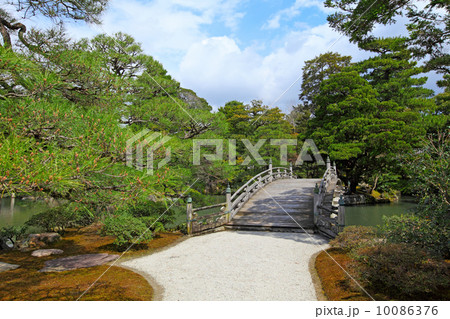 Japanese style park 10086376