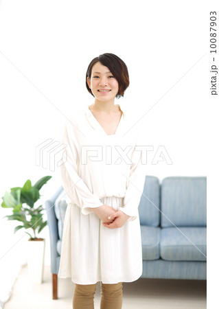 女性ポートレート 10087903