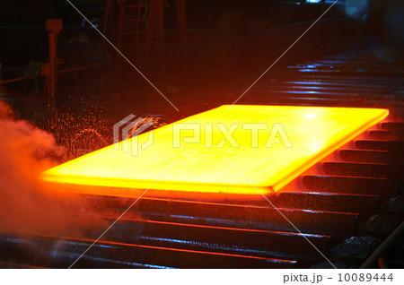 hot steel on conveyor hot steel on conveyor 10089444
