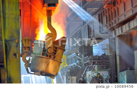 Molten hot steel 10089456