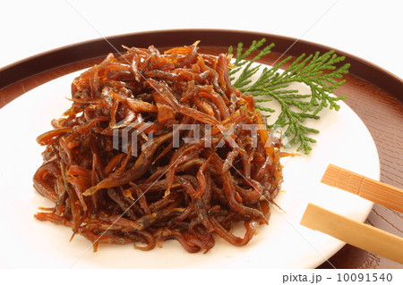 いかなご 釘煮 白背景 いかなご 釘煮 白背景 10091540