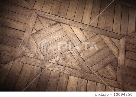 Old oak parquet fragment with decoration element 10094250