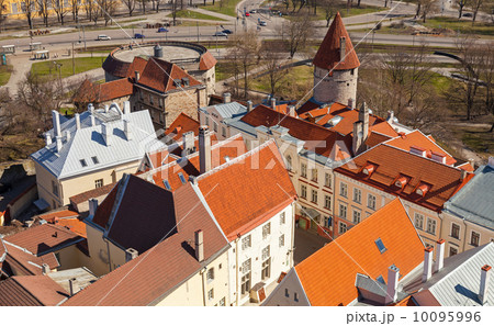 Aerial view on old town with fortress in Tallinn, Estonia 10095996