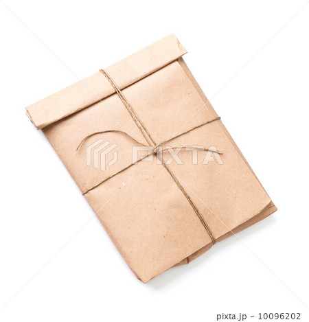 Envelope tied with a rope isolated on white background with soft shadow Envelope tied with a rope isolated on white background with soft shadow 10096202
