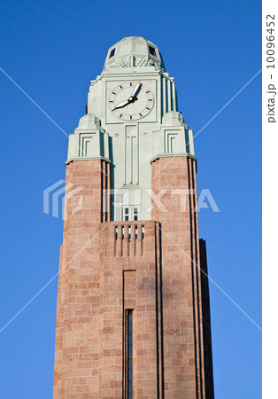 Clock tower of Helsinki central railway station. 10096452