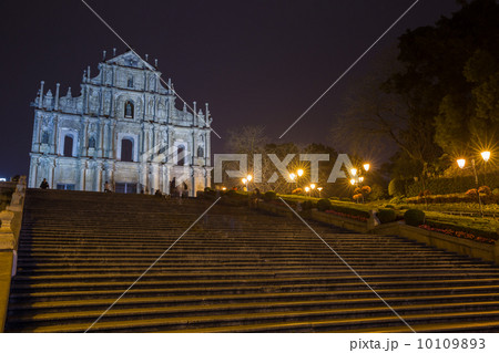 マカオ（夜景） 10109893