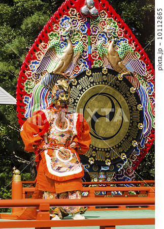 蘭陵王 神宮舞楽 神宮神楽 伊勢神宮内宮の写真素材 [10112865] - PIXTA