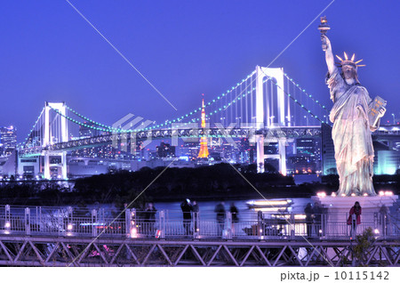 レインボーブリッジのライトアップ 10115142