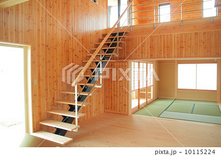 ストリップ階段　シースルー階段　スケルトン階段　階段　室内階段　住宅 10115224