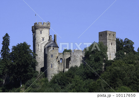 Castle Kasselburg in Pelm near Gerolstein (Germany) 10117650