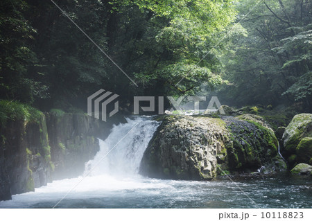 菊池渓谷 黎明(れいめい)の滝 菊池渓谷 黎明(れいめい)の滝 10118823