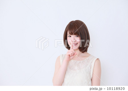 内緒 秘密 内緒 秘密 10118920