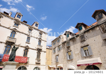 クロアチア スプリット ナロドニィ広場 クロアチア スプリット ナロドニィ広場 10124601