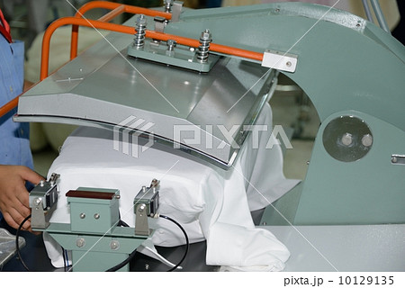 ミャンマー　繊維工場 10129135