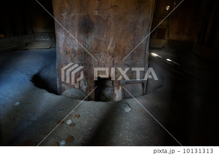 法観寺五重塔の心柱 10131313