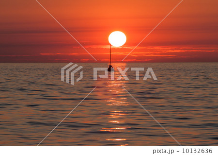 Sailing at sunset 10132636