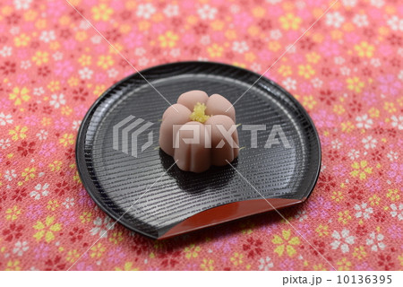 和菓子　桜 10136395
