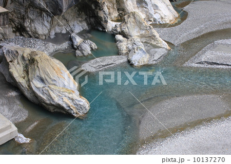 台湾観光地・花蓮 太魯閣 10137270