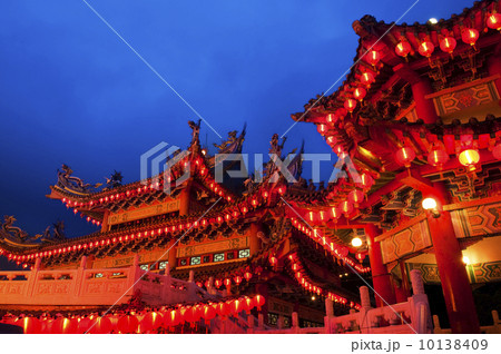 Buddhist temple 10138409