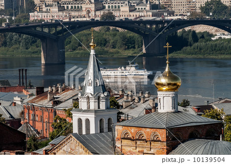 View on Kanavinsky Bridge. Nizhny Novgorod. Russia View on Kanavinsky Bridge. Nizhny Novgorod. Russia 10139504