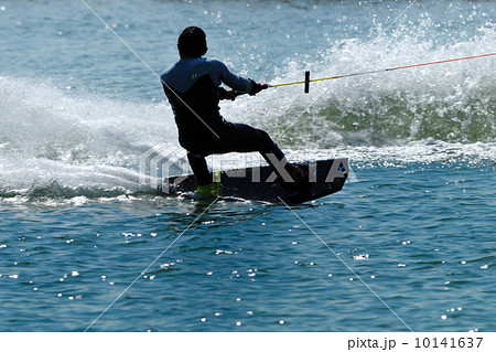 水上スキー 10141637