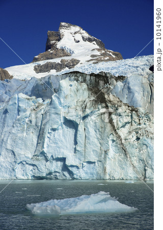 パタゴニア地方のスペガッツィーニ氷河 10141960